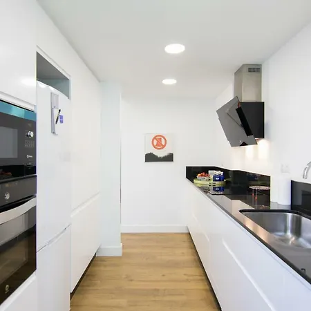 Homeforguest Stylish And Modern Overlooking Las Canteras דירה לאס פאלמס דה גראן קנאריה